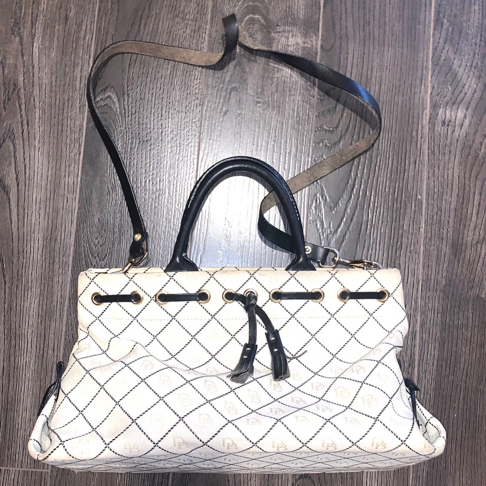 Dooney & Bourke white and black purse